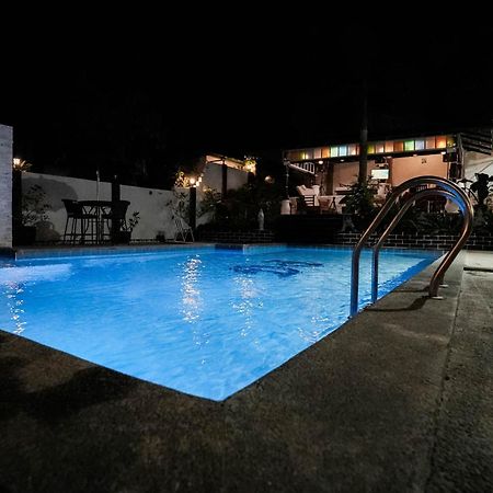 Casa De Celestina Private Resort Silang Экстерьер фото