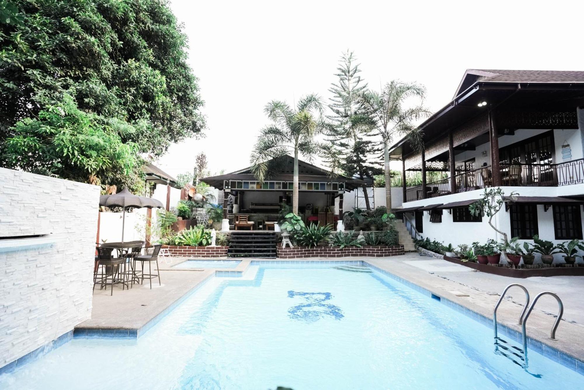Casa De Celestina Private Resort Silang Экстерьер фото