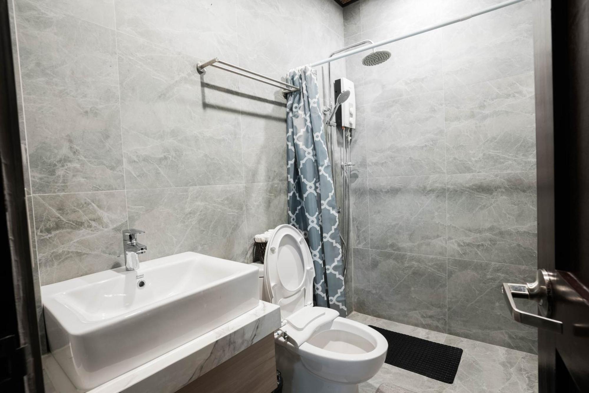 Casa De Celestina Private Resort Silang Экстерьер фото