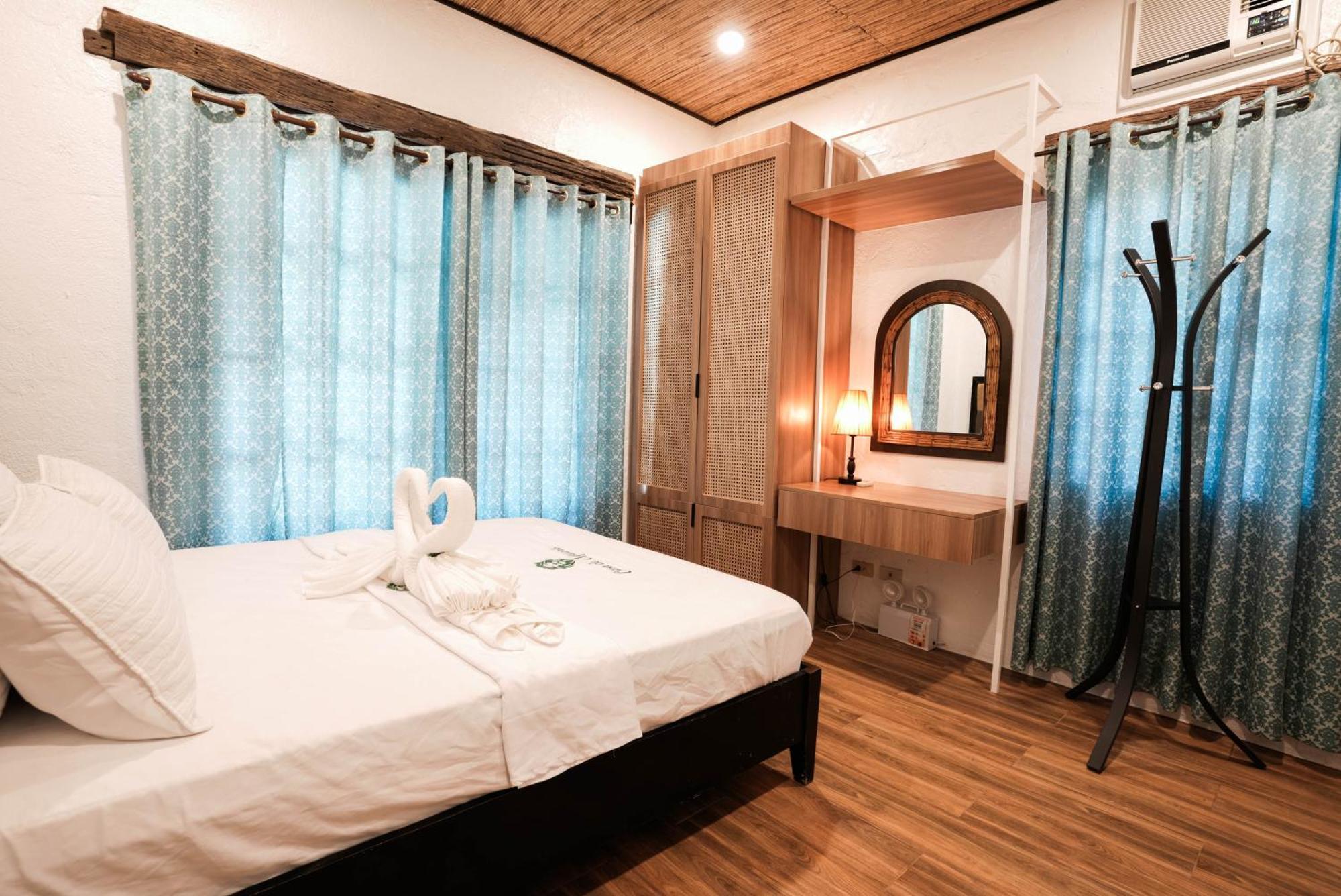 Casa De Celestina Private Resort Silang Экстерьер фото