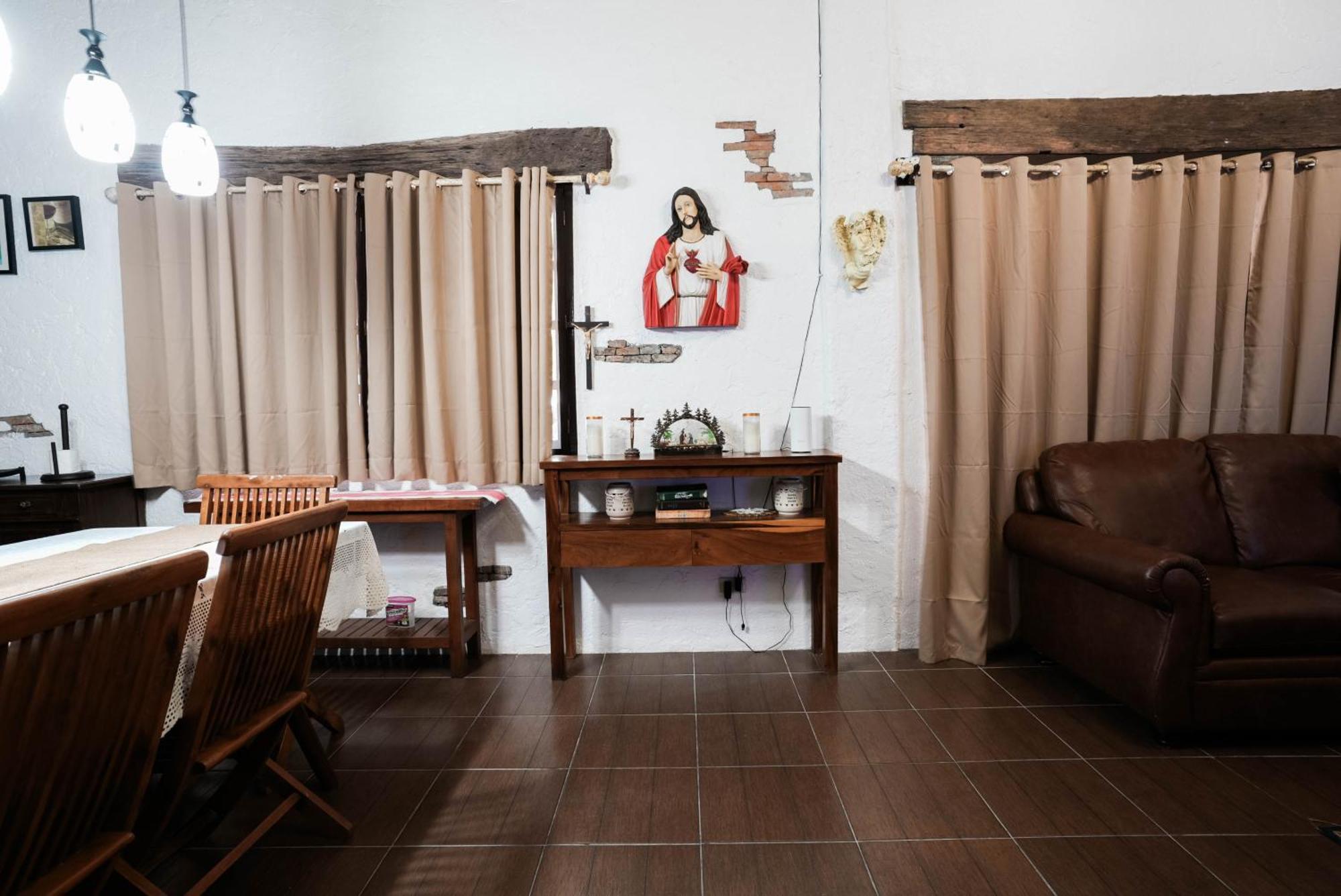 Casa De Celestina Private Resort Silang Экстерьер фото