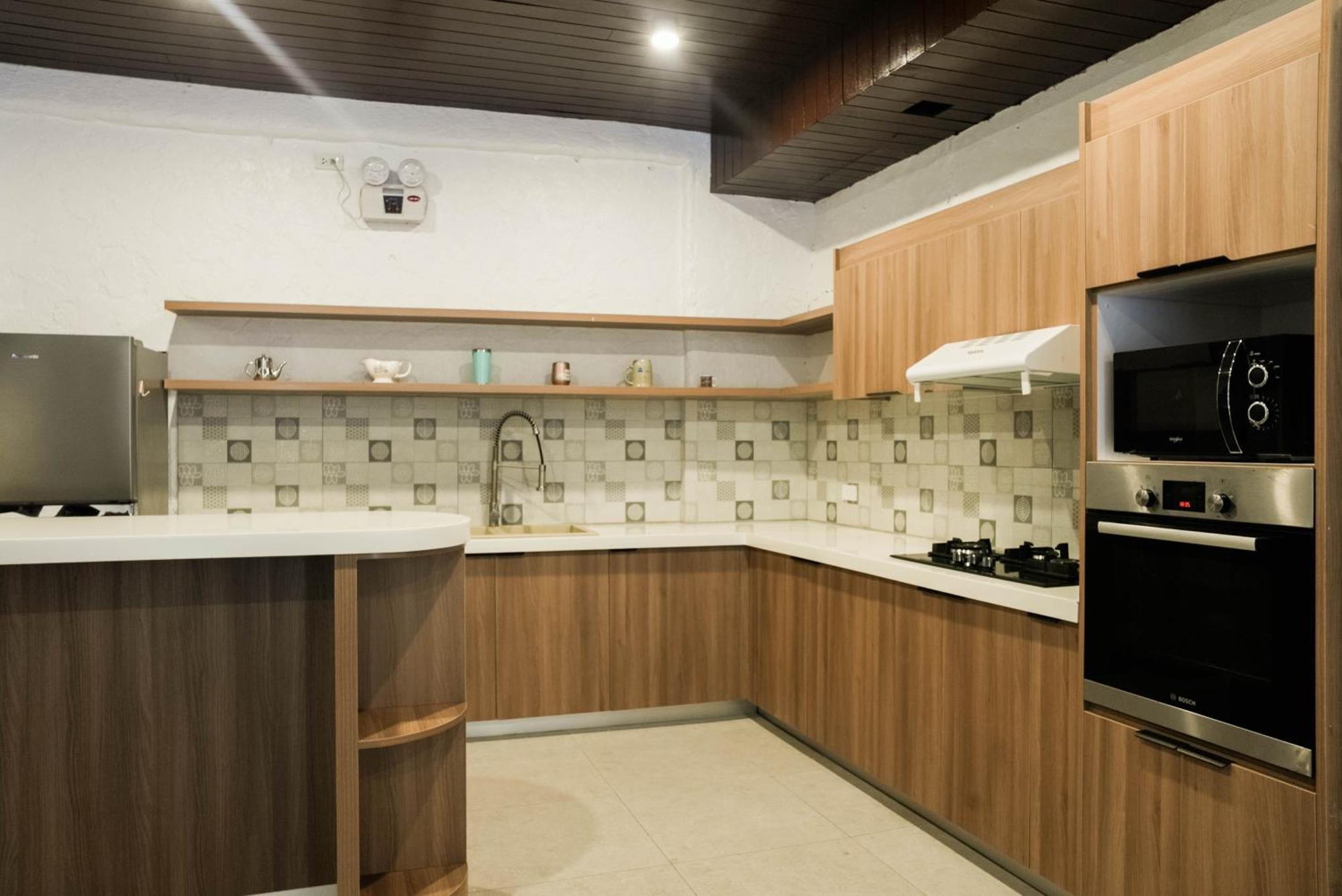 Casa De Celestina Private Resort Silang Экстерьер фото
